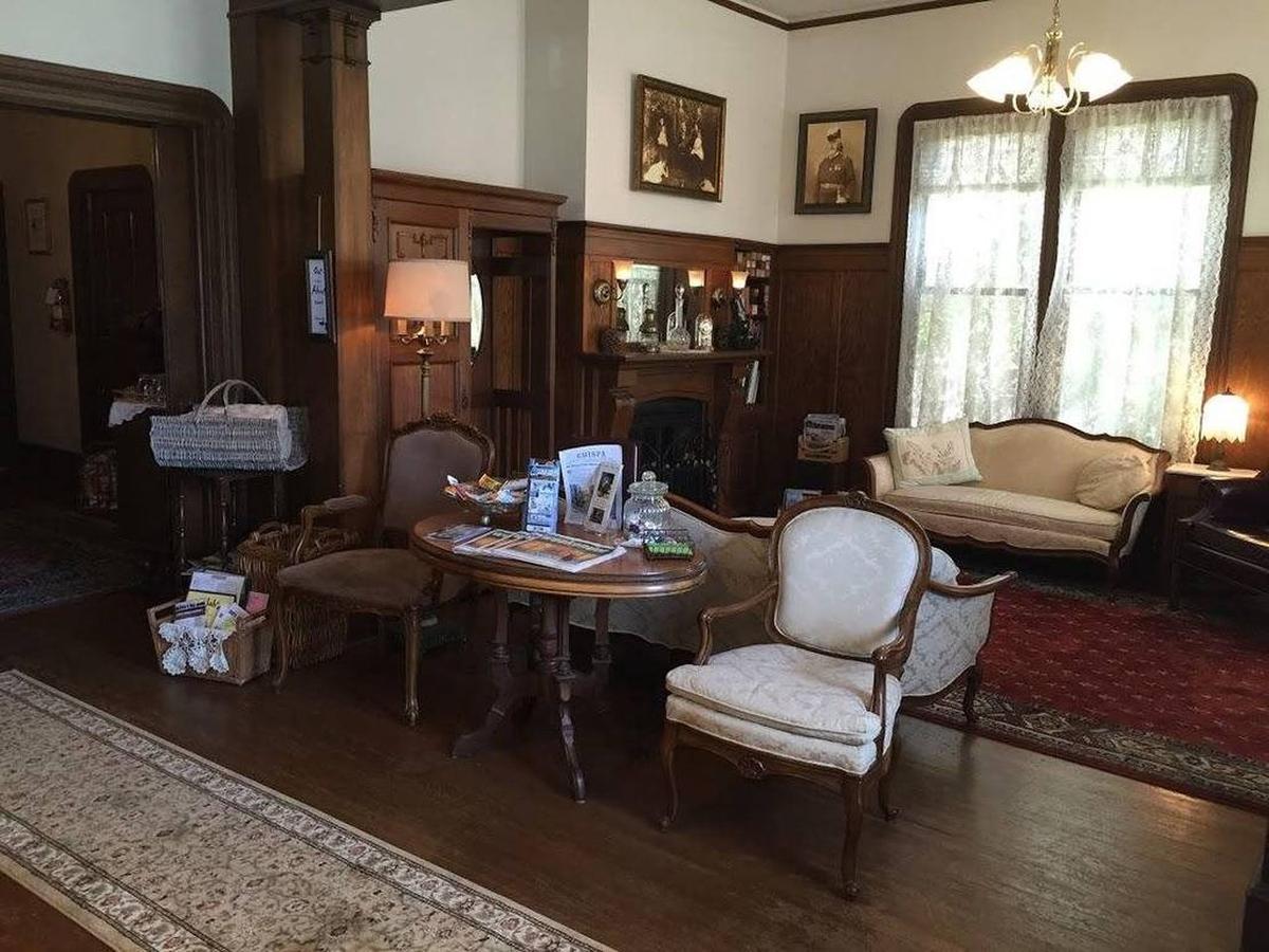 Bradford Place Inn Сонора Экстерьер фото