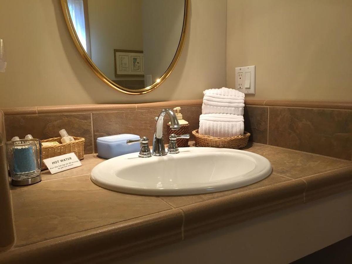 Bradford Place Inn Сонора Экстерьер фото